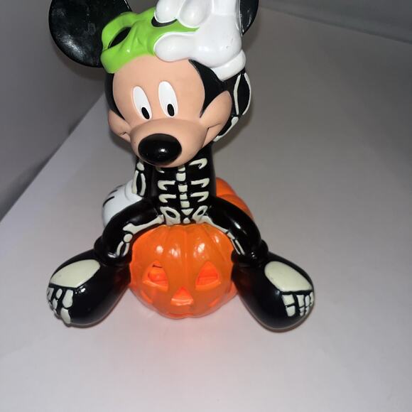 VINTAGE 1999 Paper Magic Group Light Up Mickey Mouse Skeleton 10" GITD - Picture 6 of 6